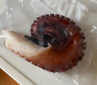 Boiled Octopus tentacles(legs) 110-150g / 柔らか茹でタコ足1本パック　真空パッケージ